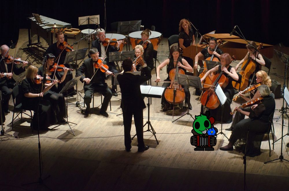 ∅ caso venha a curiosidade, o nome deles são Basinski e o Popeye, da ordem do verde para o azul.