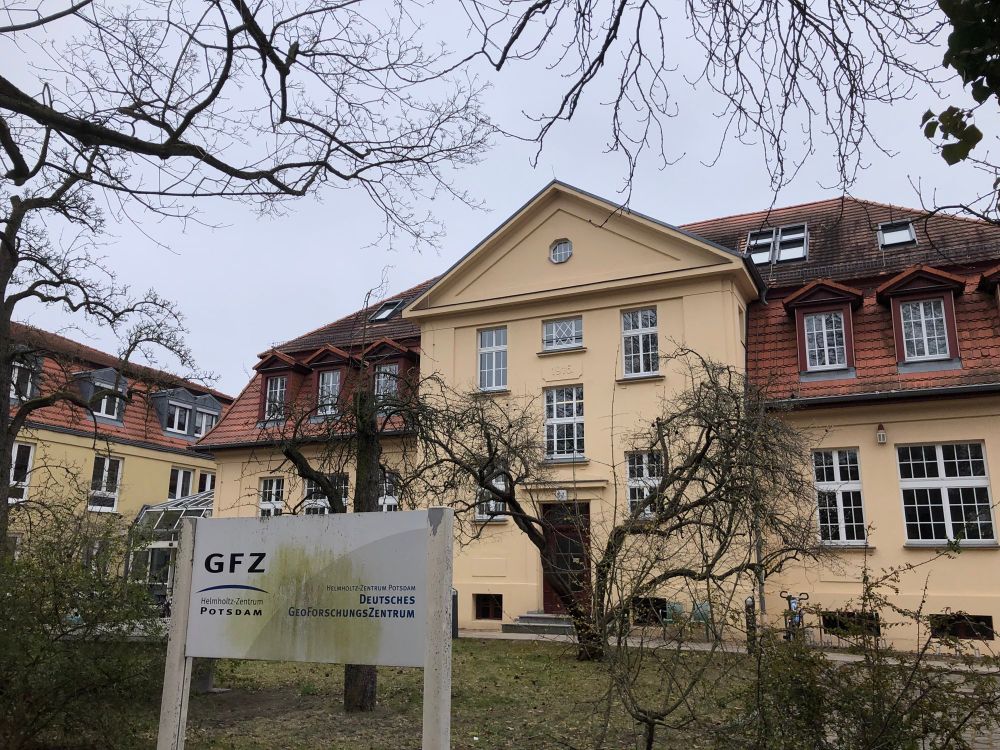The GFZ Potsdam building hosting the seismology section