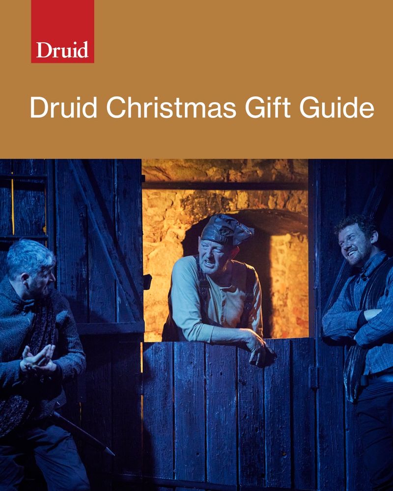 A production photo of Macbeth by William Shakespeare featuring actors Liam Heslin, Seán Kearns and Cathal Ryan.