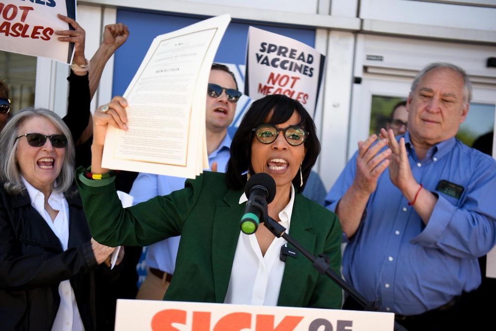 May 10, 2025 BETHESDA, MD – Senator Angela Alsobrooks (D-Md) called on RFK Jr. to resign as Secretary of Health and Human Services in front of over 250 Marylanders at her “SICK OF IT” event today.  “A...