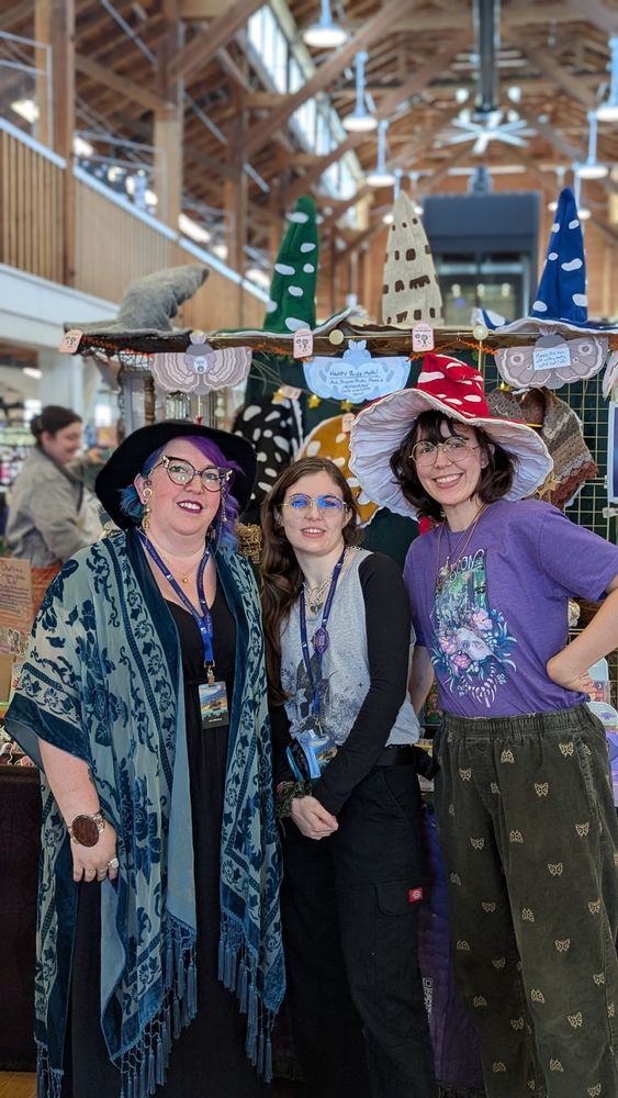 Dice Witchery with Star Berry Hollow in their booth at Miscon 2025