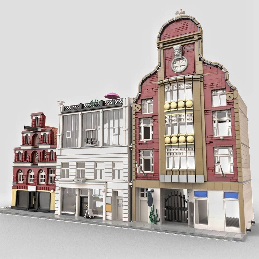 Fassade fÃ¼r #karstadtlueneburg steht.
.
ð£ bricks.benjaminalbrecht.com
.
.
#legomodular #lego #af...