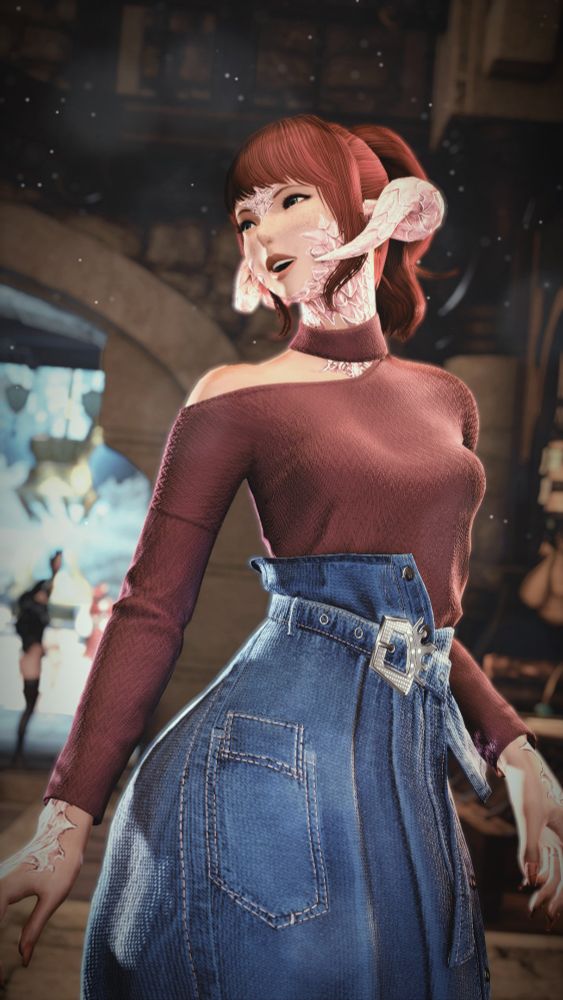 Gpose of Kaede in Limsa Lominsa's Hawker's Alley, just going for a walk in a stylish outfit of a shoulder free top with a long asymmetrical jeans skirt. She's shown turning to look at someone off-screen with a joyful smile.
