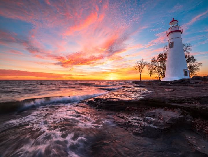 white lighthouse on a flat rocky island, sunset in sky

https://gabeleidyphotography.com/products/2026-ohio-portrait-of-a-year-calendar-12x9-full-gloss