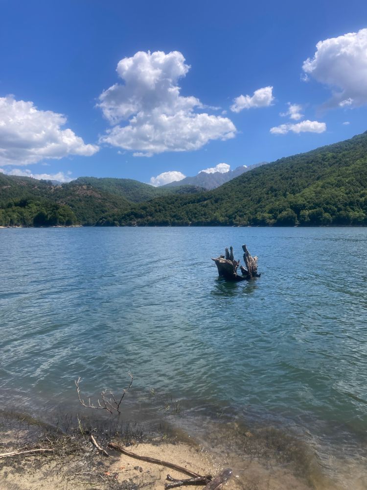 Vue sur le fond du lac de Tolla 2A