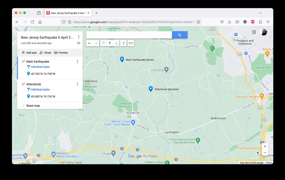 A zoomed-in map of north central New Jersey, north of I-78.  Marked are "Main earthquake epicenter" and "Aftershock epicenter".  Directly in line with the two epicenters, about as far away again, is "Trump National Golf Course Bedminster".