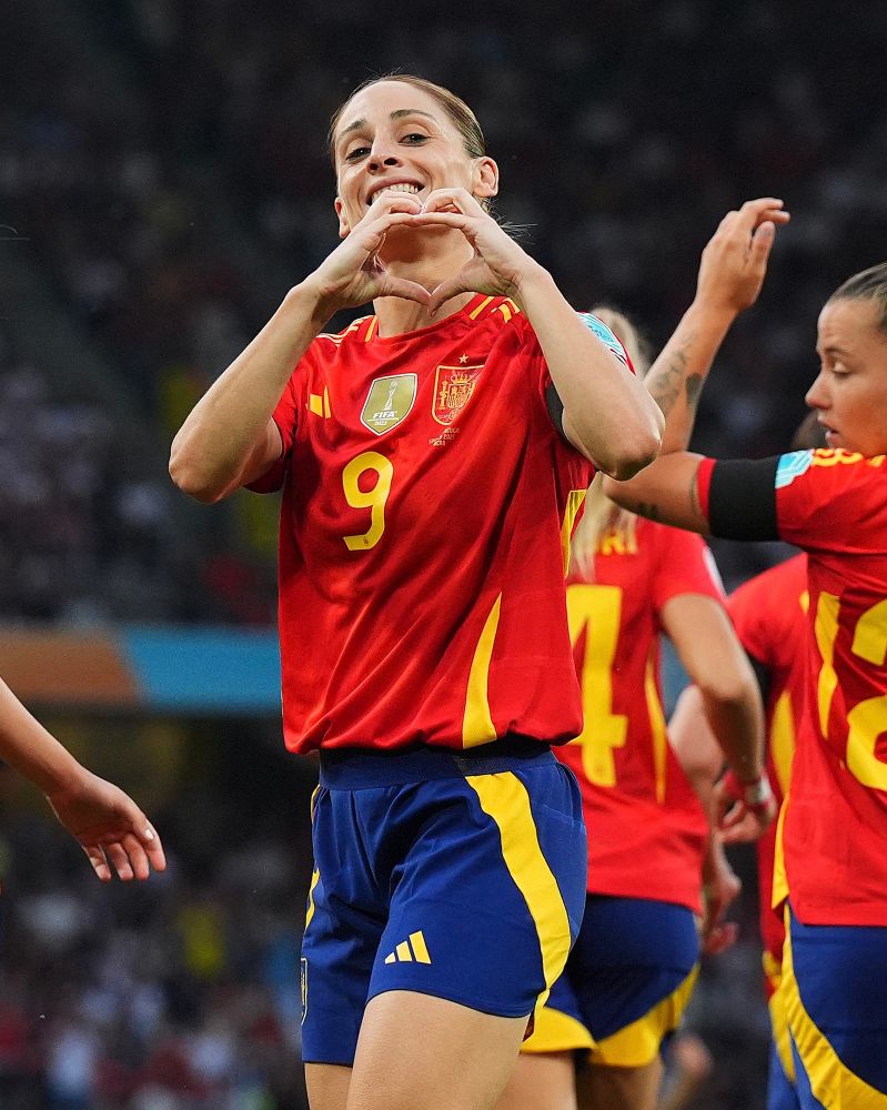 Esther González - Spain