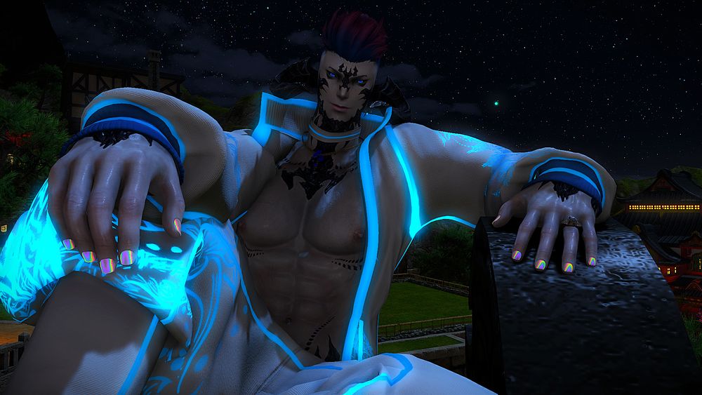 A large Au Ra man sitting atop the roof of his house wearing a white and blue outfit.