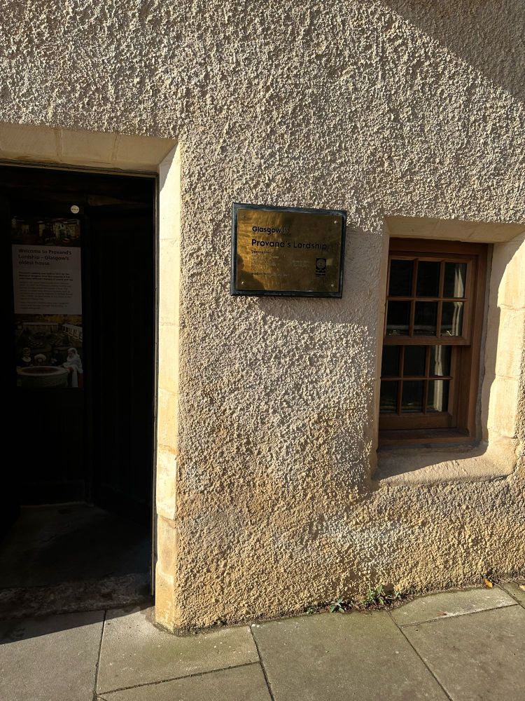 The oldest house in Glasgow built in 1471AD, enterance
