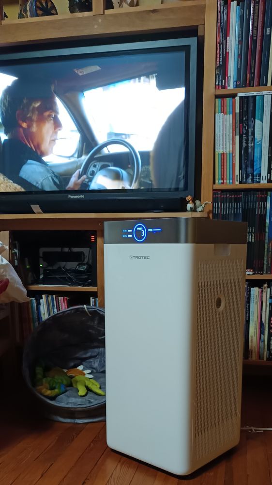 Purificateur Trotec 200 (qui regarde la série Bosch à la télé)