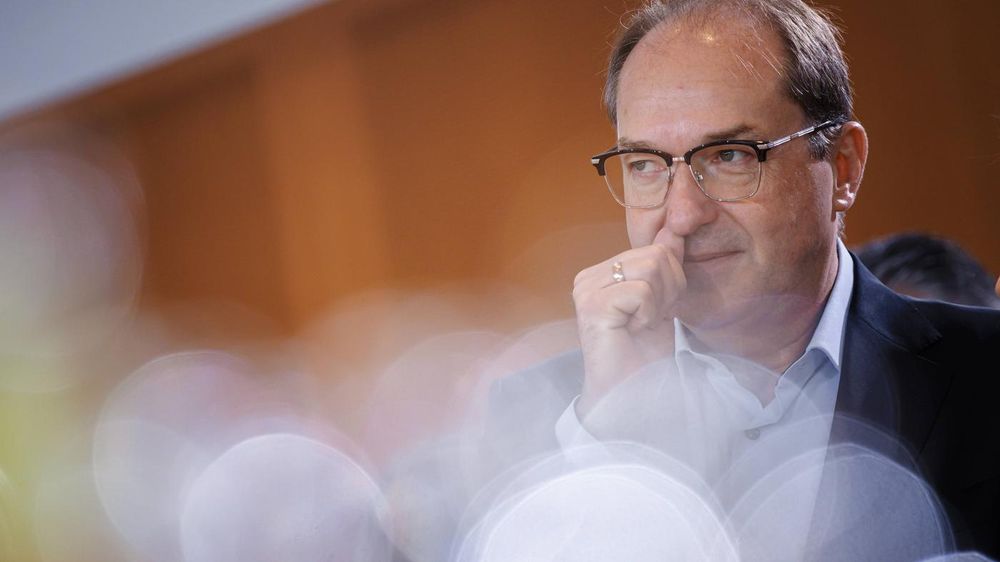 „Sie macht sich bestimmt Gedanken“: Dobrindt legt Brosius-Gersdorf einen Verzicht auf ihre Kandidatur nahe