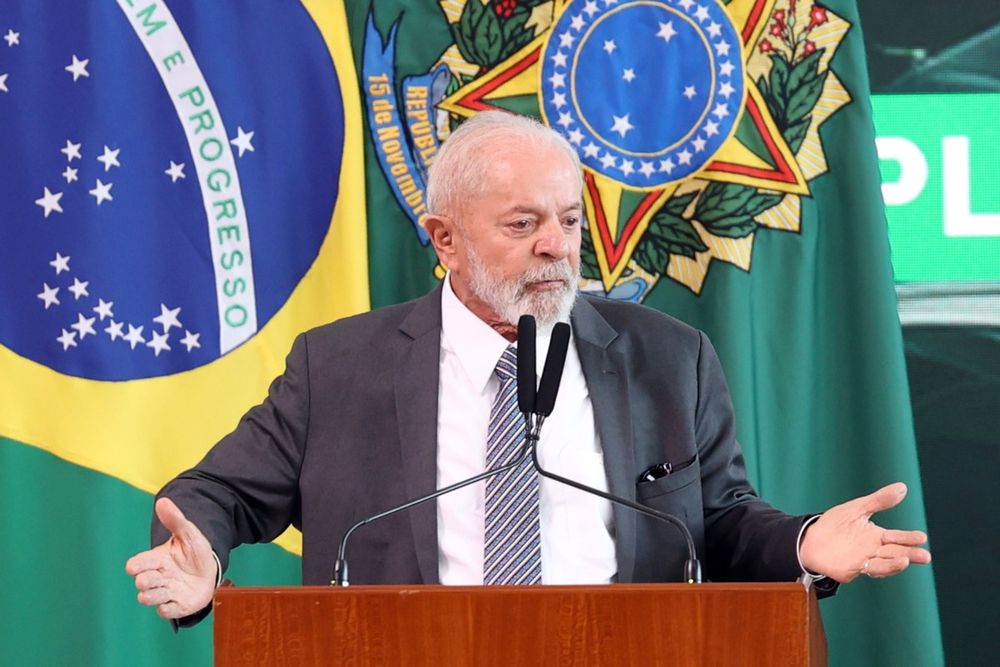 Lula critica intromissão dos EUA em operação de venda de caças ao Brasil