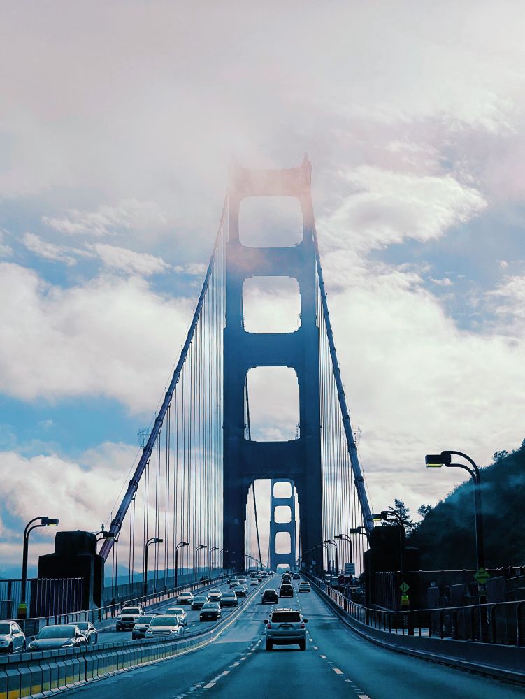 Golden Gate Bridge lightly in fog
