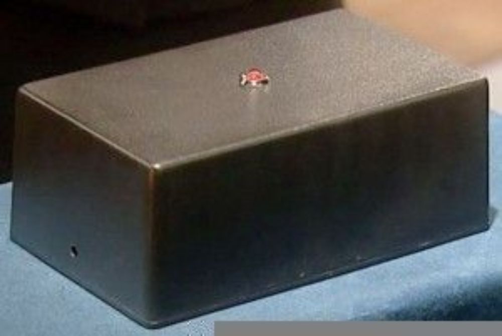 The "Internet" was a small black plastic box with a tiny red light on top, given to Jen by Roy and Moss as a joke for her employee of the month speech, which she offered to allow Roy and Moss contribu...