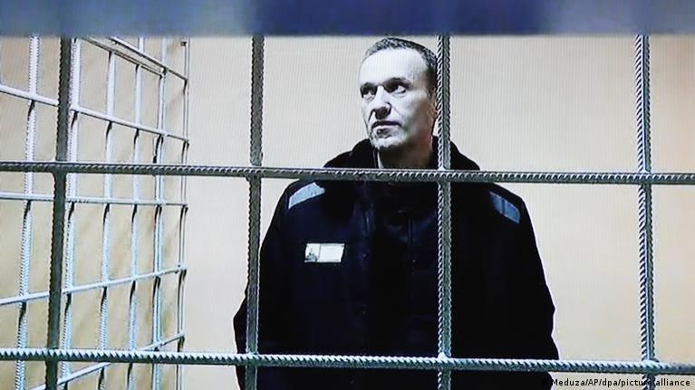 Foto von Nawalny hinter Gittern.