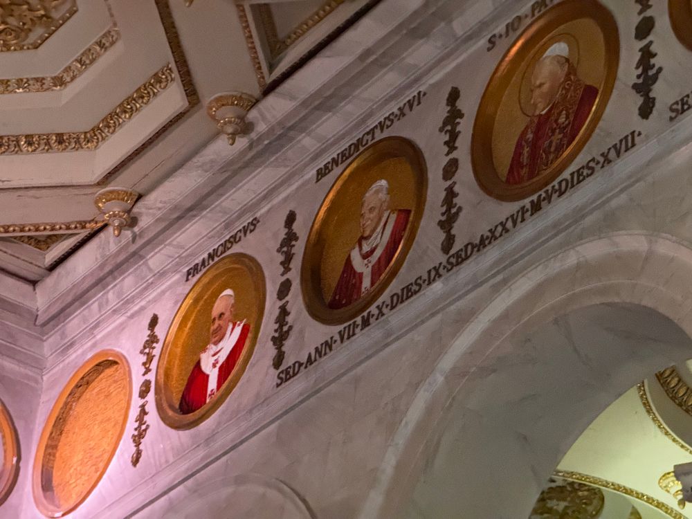 the end of the mosaic, JP2, Benedict XVI, Francis the First and a blank space (for Leo)