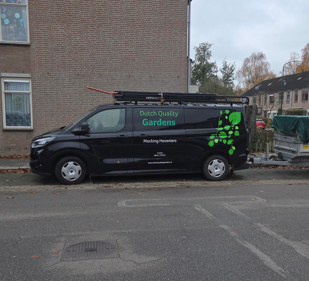 A van advertising 'Dutch quality gardens: mocking hoveniers' (hoveniers are professional gardeners) 