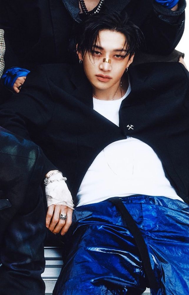 bangchan looking so incredible i could die 