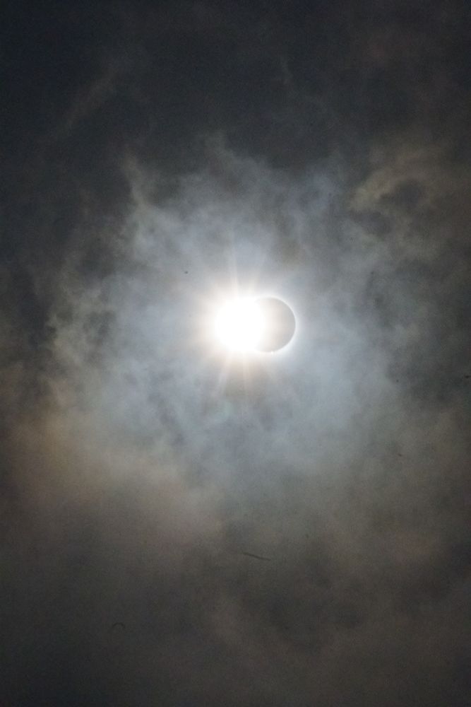 Picture of the eclipse on a cloudy day
