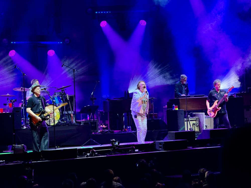 Photograph of the Counting Crows performing at UC Berkeley’s Greek Theater on Wednesday August 13, 2025