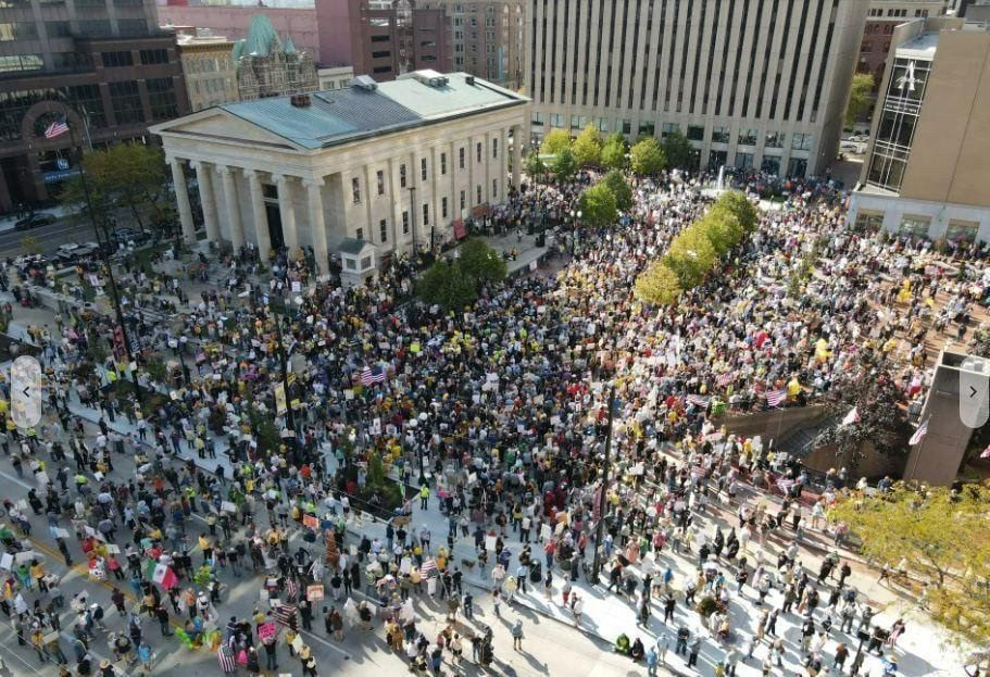 Drone view of No Kings protest at County courthouse Dayton.