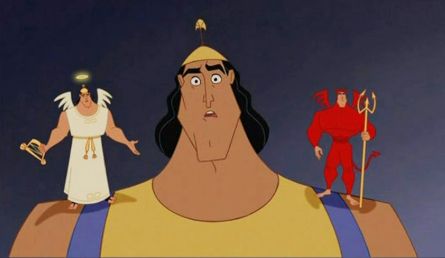 Print de Kronk, da animação "A Nova Onda do Imperador", com o anjinho e diabinho em cada um de seus ombros.