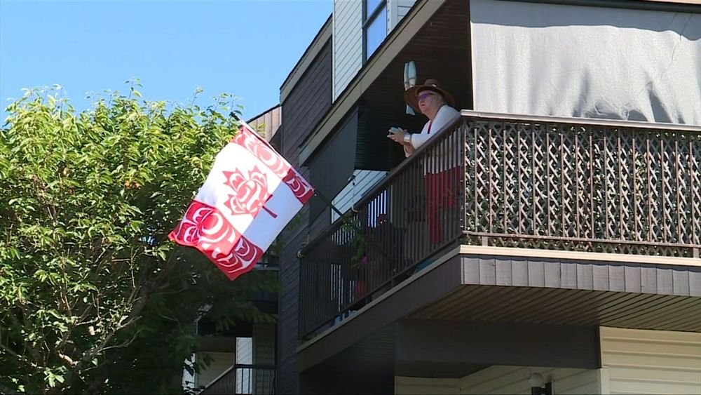 Complaint lodged against Indigenized Canada Flag at Campbell River apartment