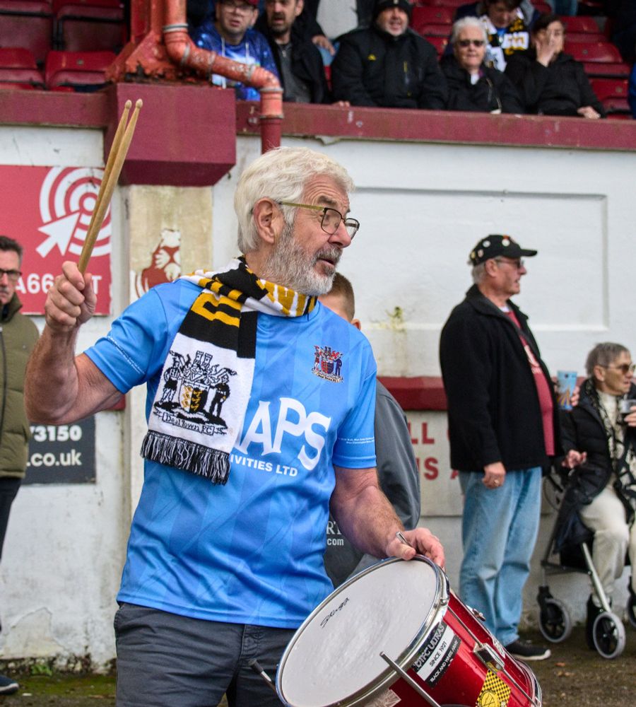 Deal Town's drum guy