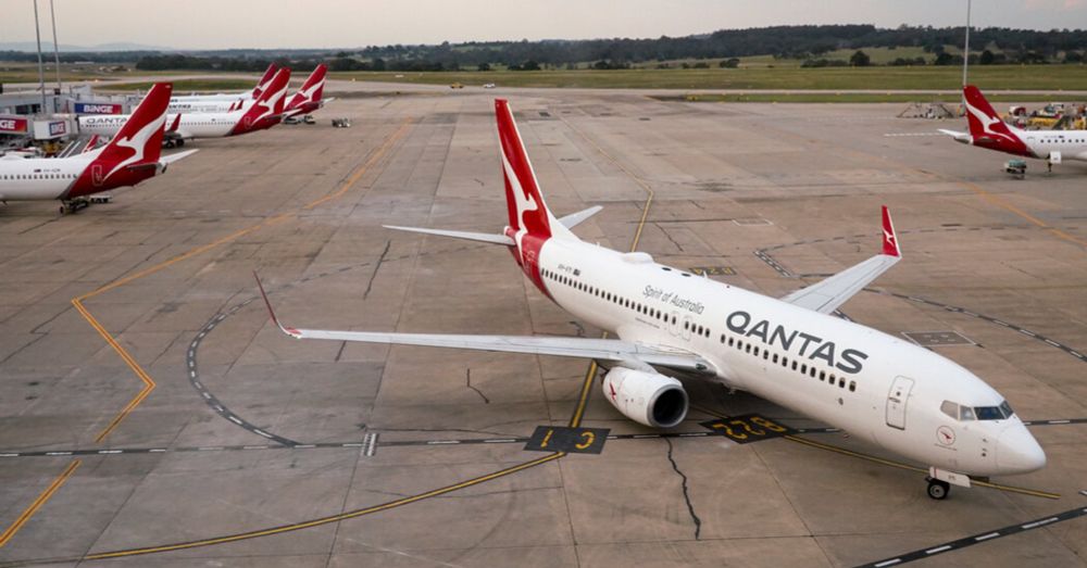 Qantas Apologizes for Showing R-Rated Film With Nudity to Entire Flight