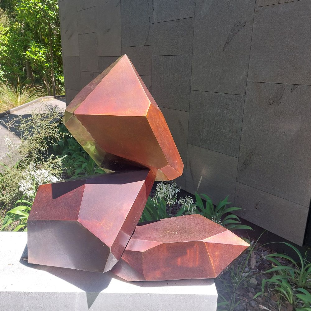 Crystal Cluster #2, sculpture by Andrew Drummond, Suter Gallery, Nelson New Zealand