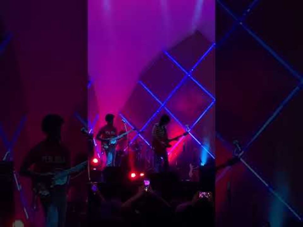 The Lemon Twigs - Feel a Whole Lot Better (The Byrds) @ Cine Joia, São Paulo - 30/05/2025