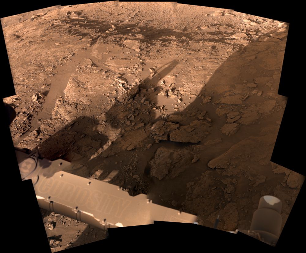 Rocks and sand.

NASA/JPL-Caltech/MSSS/Kevin M. Gill