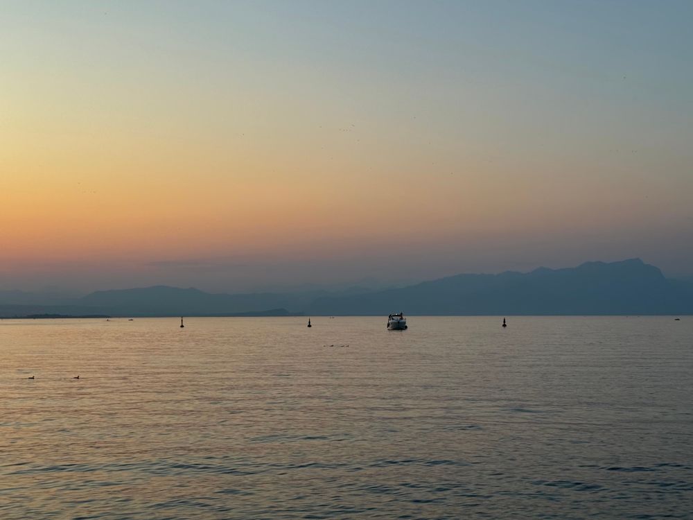 Abendstimmung am Gardasee
📷 11. August 2025