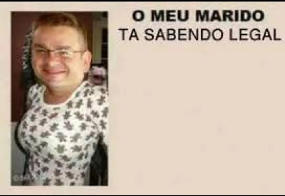 banner de site pornô com a legenda "o meu marido tá sabendo legal", com uma legenda com uma mulher peituda com a cara do Bola (marcos chiesa)