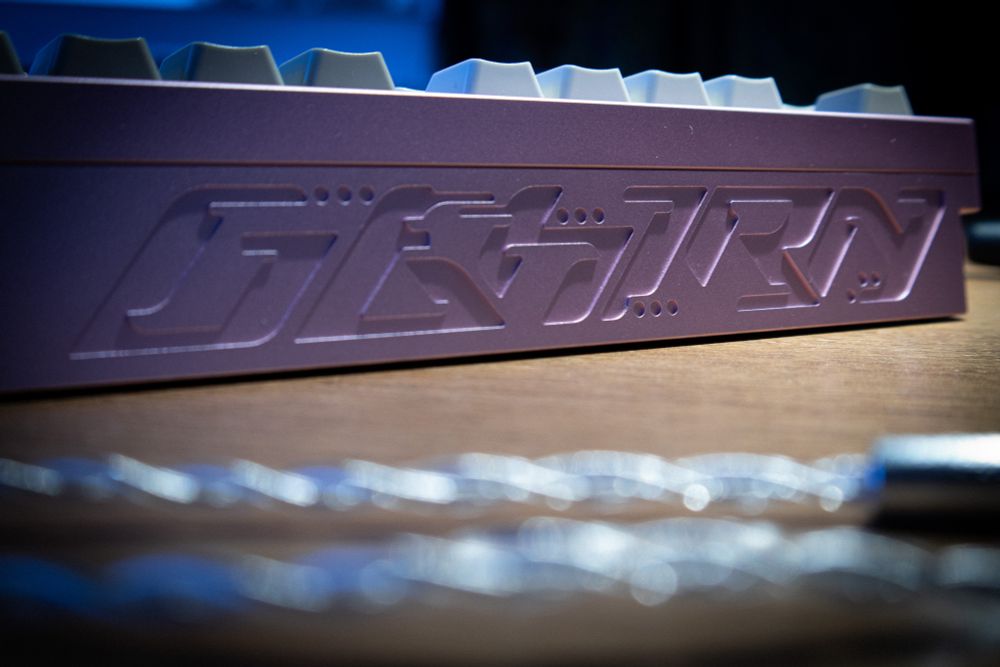 The back of the keyboard featuring a large Gehirn engraving