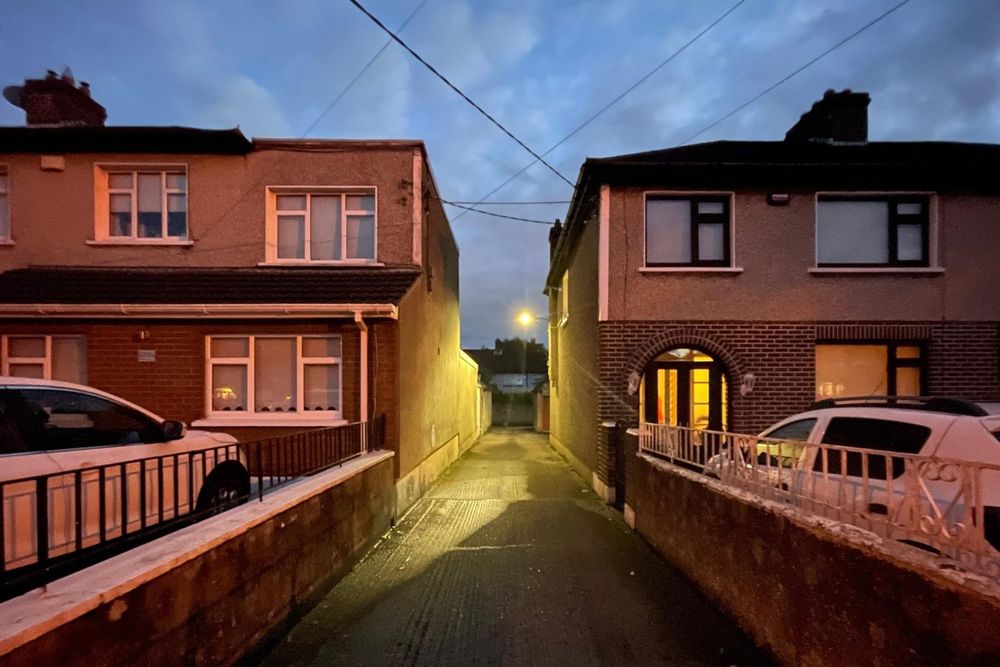 Councillors vote to close laneway off Glasnevin Avenue due to anti-social behaviour - Dublin Inquirer