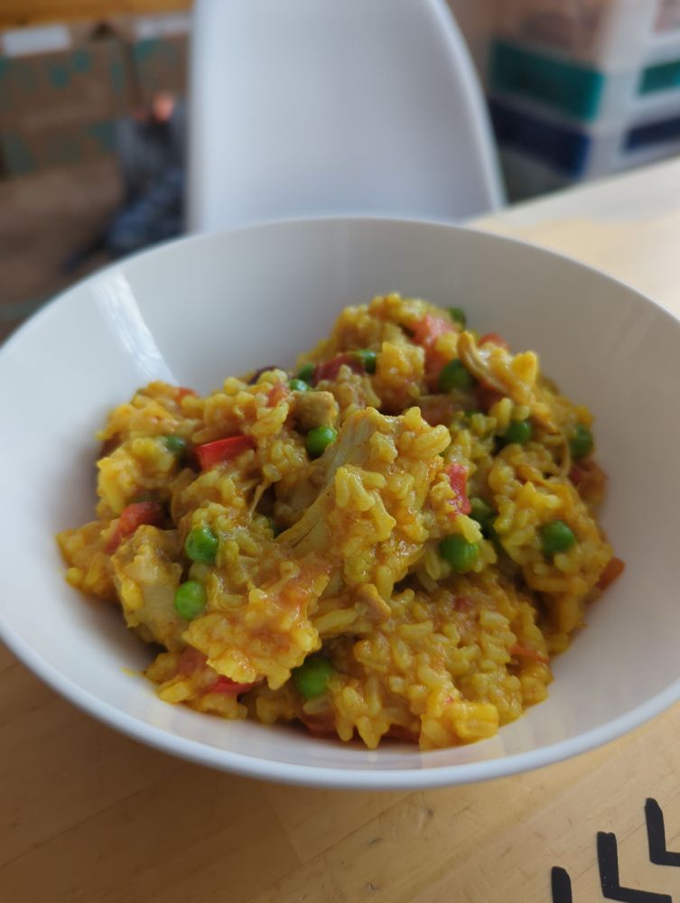 Chicken paella homemade