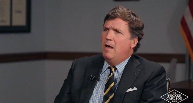 Confused Tucker Carlson