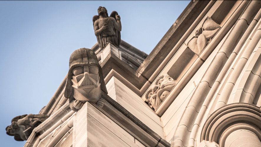 Image of the Darth Vader grotesque on the National Cathedral in Washington DC.