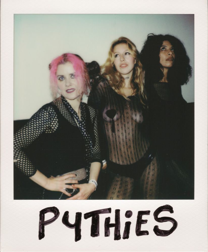 French grunge band Pythies. Polaroid by Weirdo Music Forever