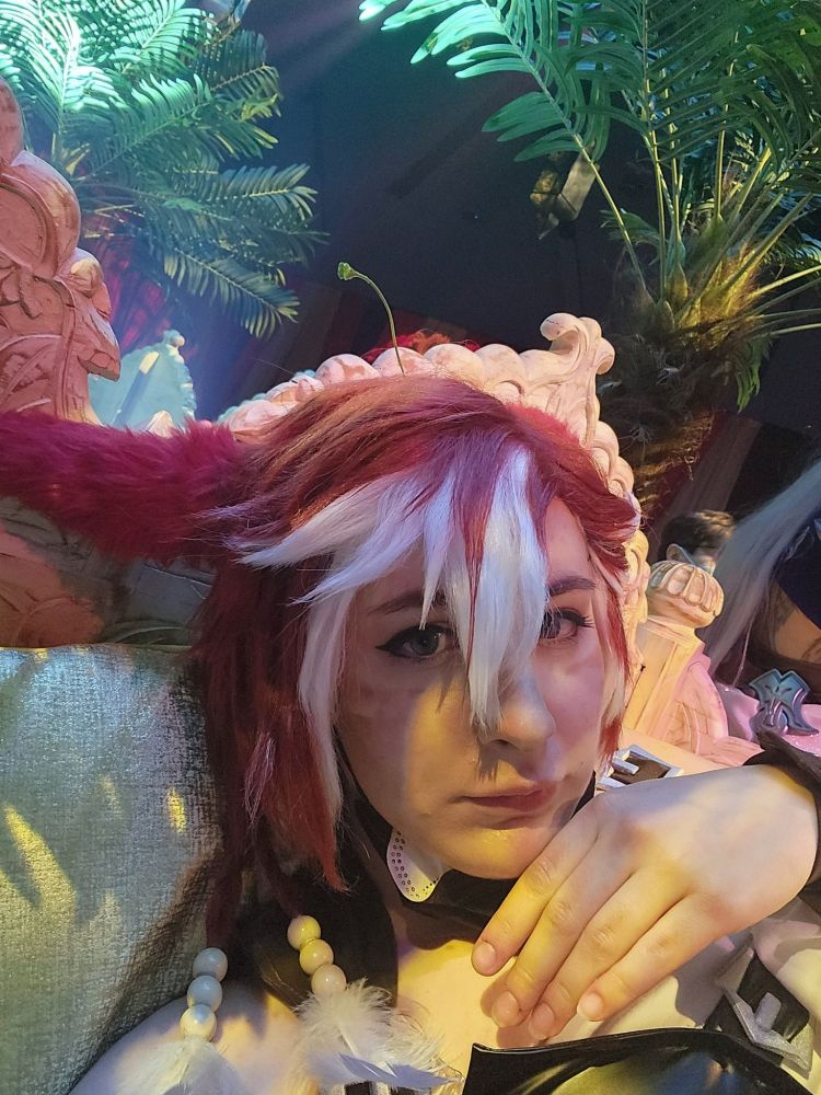 Warrior of light cosplay, red haired cat girl
