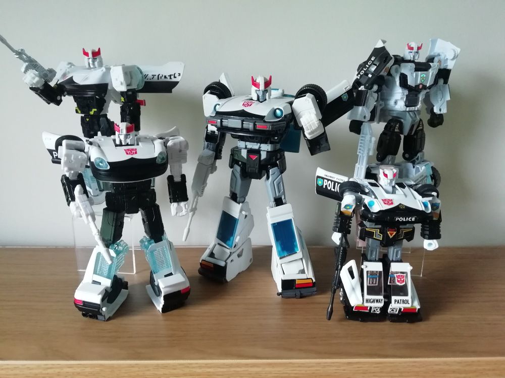 5 pricks on a shelf.