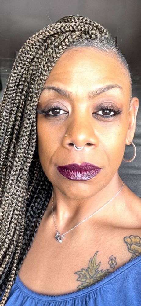 Im a Kynd person not a nice person. I will not treat you poorly but I will treat you accordingly 😏🖤