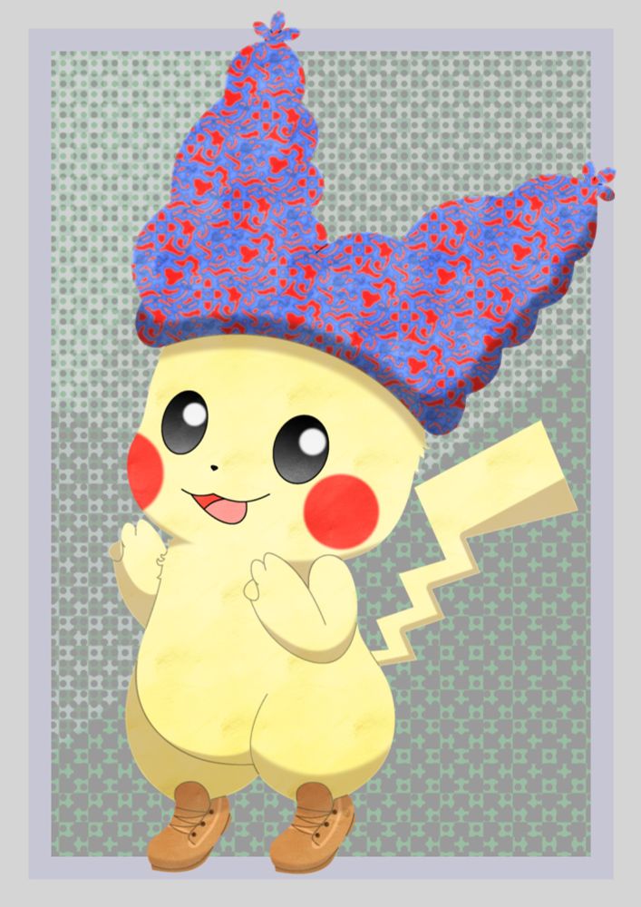 A cute illustration of Pikachu standing upright with a happy expression. Pikachu is wearing a large, exaggerated blue and red hat resembling of the character Chowder, featuring a wavy texture with abstract patterns. It also wears small brown lace-up boots. The background is a pastel-toned geometric pattern with soft star and dot motifs, framed by a lavender border.

Uma ilustração fofa do Pikachu em pé com uma expressão feliz. O Pikachu está usando um chapéu grande e exagerado nas cores azul e vermelho, parecido com o do personagem Chowder, com uma textura ondulada e padrões abstratos. Ele também usa pequenas botas marrons com cadarços. O fundo é um padrão geométrico em tons pastéis com motivos suaves de estrelas e pontos, emoldurado por uma borda lavanda.

Una ilustración adorable de Pikachu de pie con una expresión feliz. Pikachu lleva un sombrero grande y exagerado en azul y rojo que se asemeja al del personaje Chowder, con una textura ondulada y patrones abstractos. También usa pequeñas botas marrones con cordones. El fondo es un patrón geométrico en tonos pastel con suaves motivos de estrellas y puntos, enmarcado por un borde de color lavanda.

ピカチュウが立っていて、幸せそうな表情をしている可愛いイラスト。ピカチュウは、チャウダーというキャラクターに似た、大きくて誇張された青と赤の帽子をかぶっていて、波打つ質感と抽象的な模様が特徴です。また、小さな茶色の紐靴を履いています。背景は、パステルトーンの幾何学的な模様で、柔らかい星と点のモチーフがあり、ラベンダー色の枠で囲まれています。