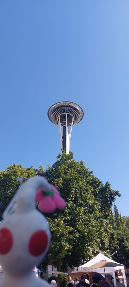 White Pikmin Plush visiting Bite of Seattle, underneath the Space Needle