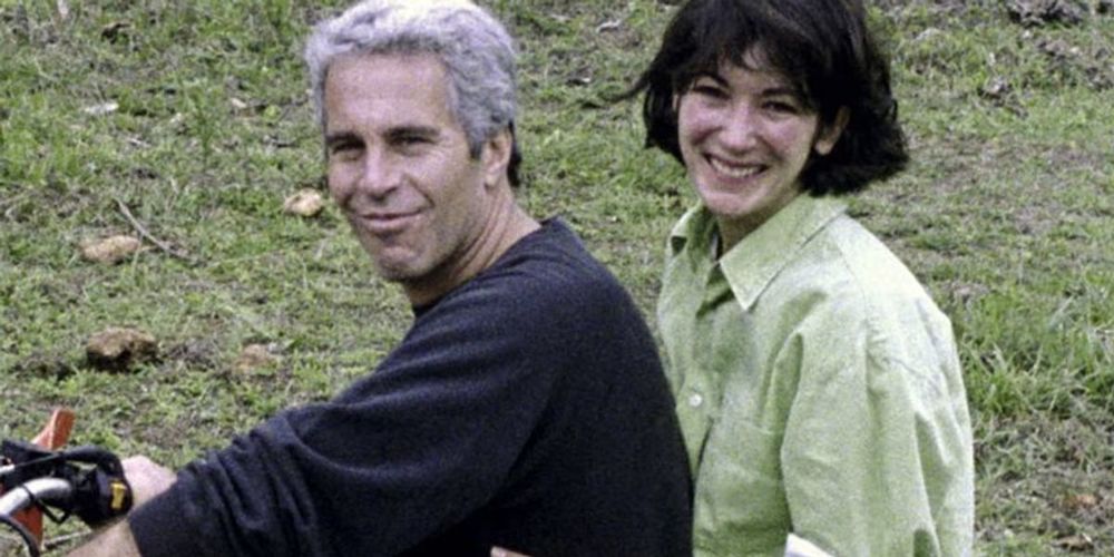 www.rawstory.com