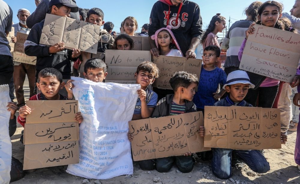 Urgent action needed: Children in Gaza are being deliberately starved. Call on the EU to suspend its trade deal with Israel, stop arms exports, and sanction perpetrators of human rights crimes.