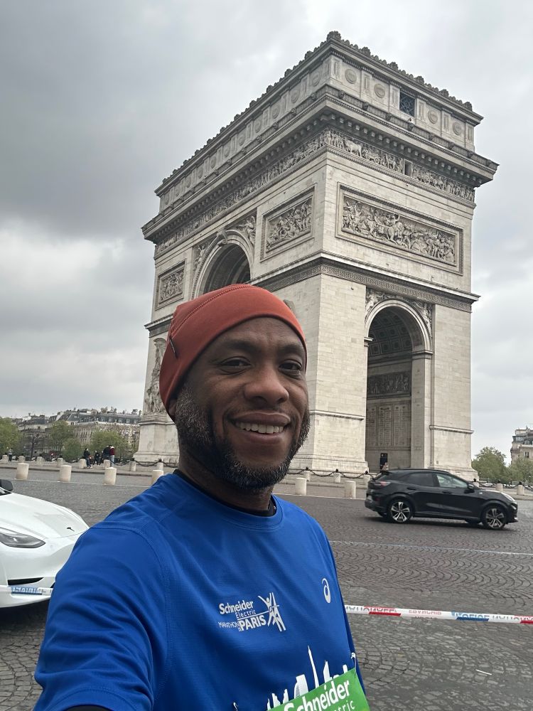 Me, in front of the Arc de Triomphe 