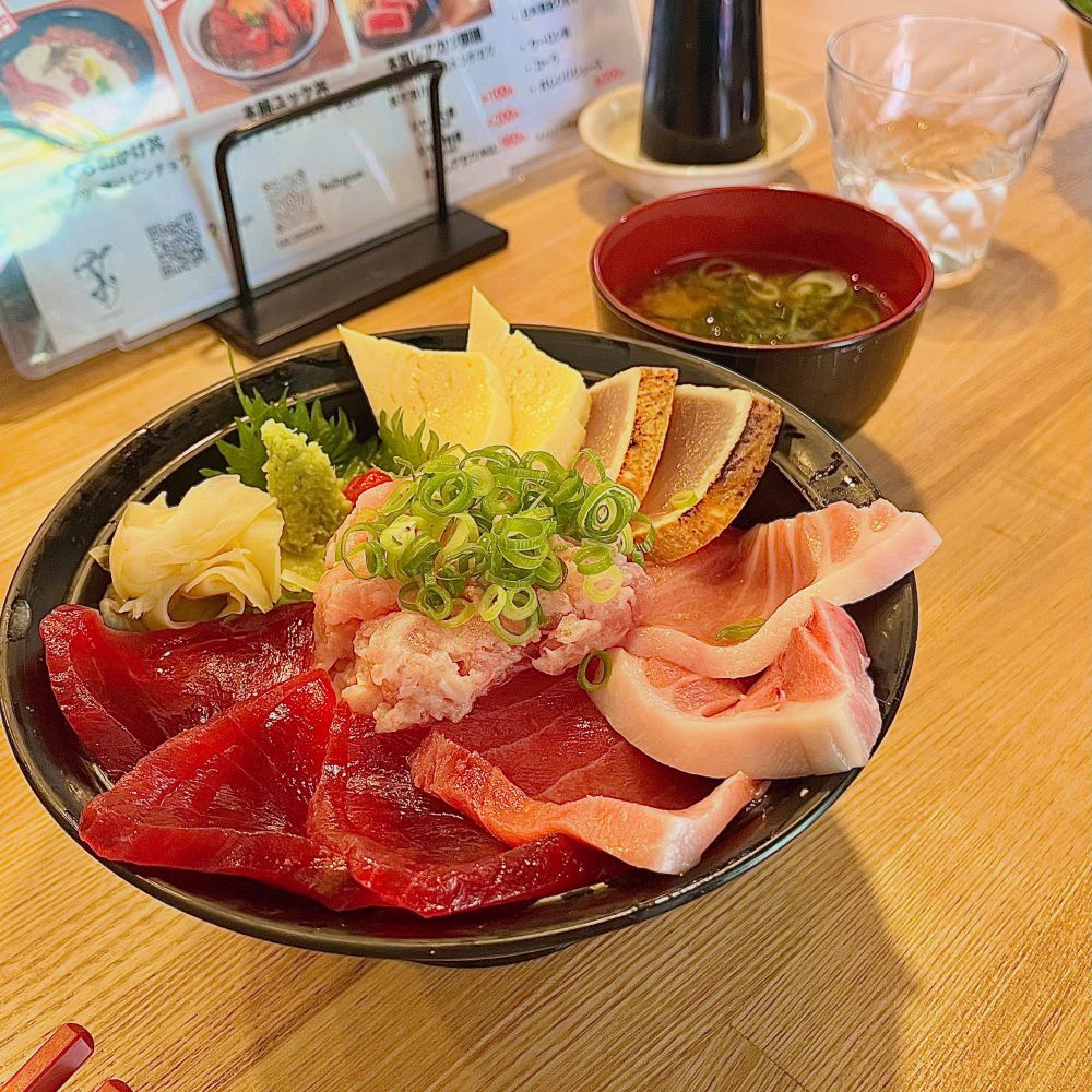 塩釜の本マグロ丼🐟