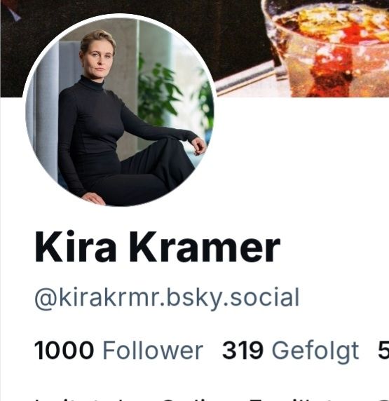 Das Bild zeigt einen Screenshots des Profils von Kira Kramer, der mittlerweile 1000 Nutzer folgen.